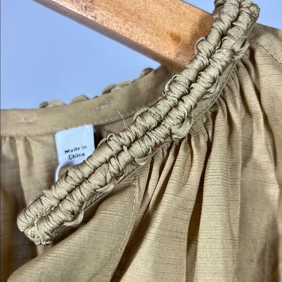 Vince Tan Button Up Blouse. MSRP $325 - Picture 6 of 9